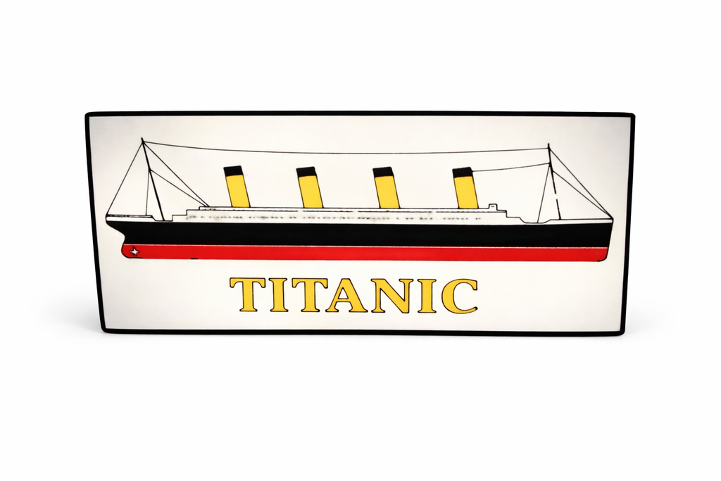 Titanic LED Wandlampe – Retro Schiff Lichtdeko | Geschenk für Filmfans